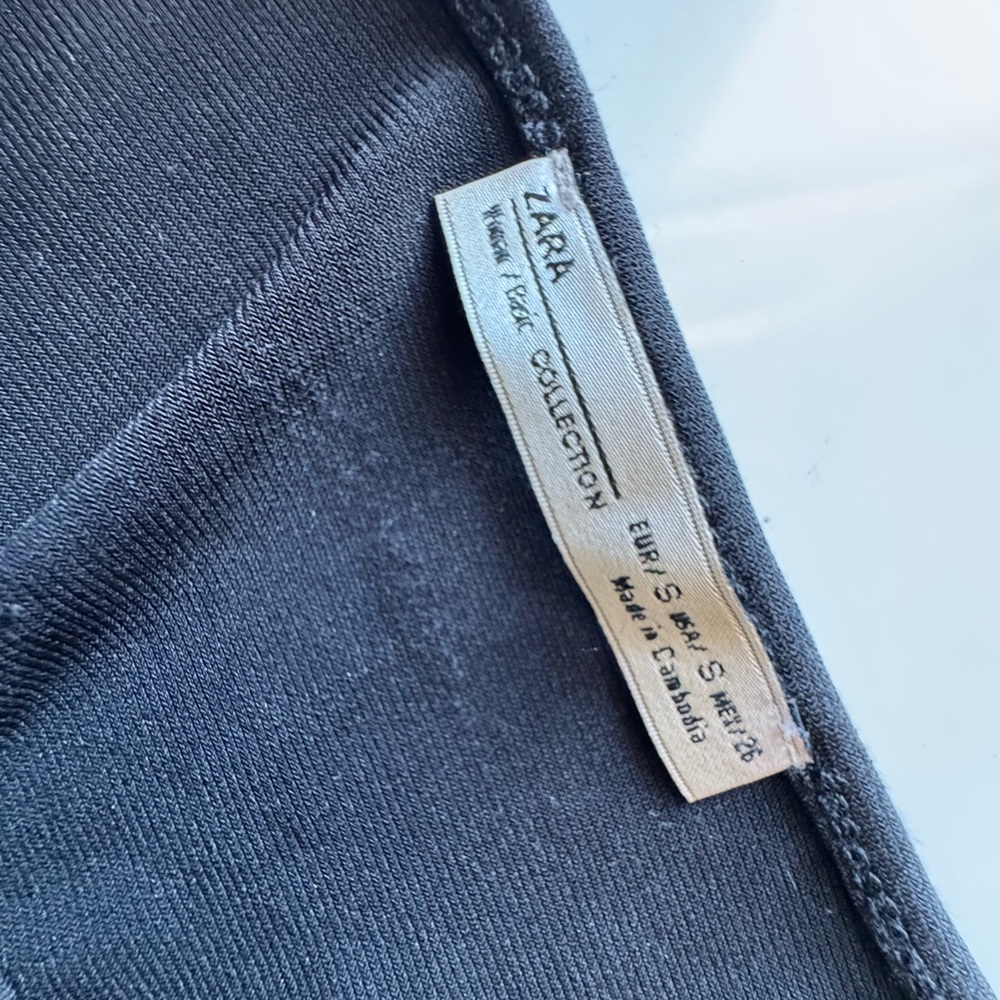 Zara Dark Gray Knit Top